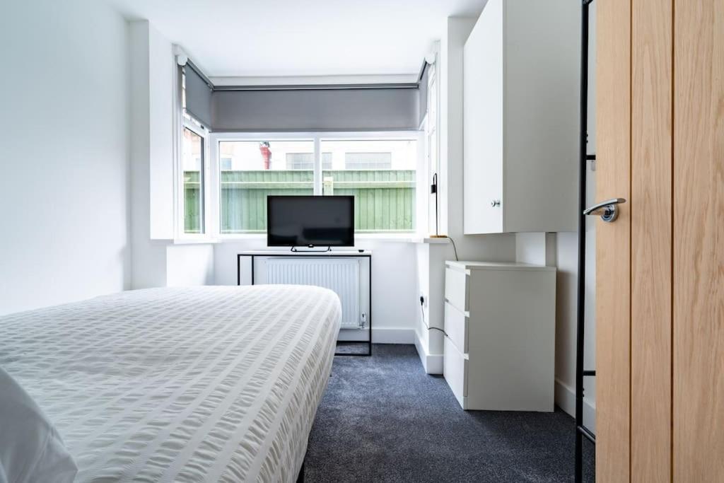 Isaacs View - Ground Floor Apartment Cleethorpes Bagian luar foto